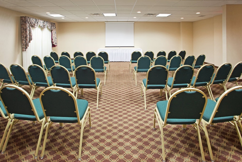 holiday inn express hotel and suites franklin oil city by ihg