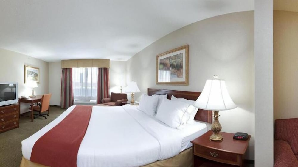 holiday inn express hotel and suites franklin oil city by ihg