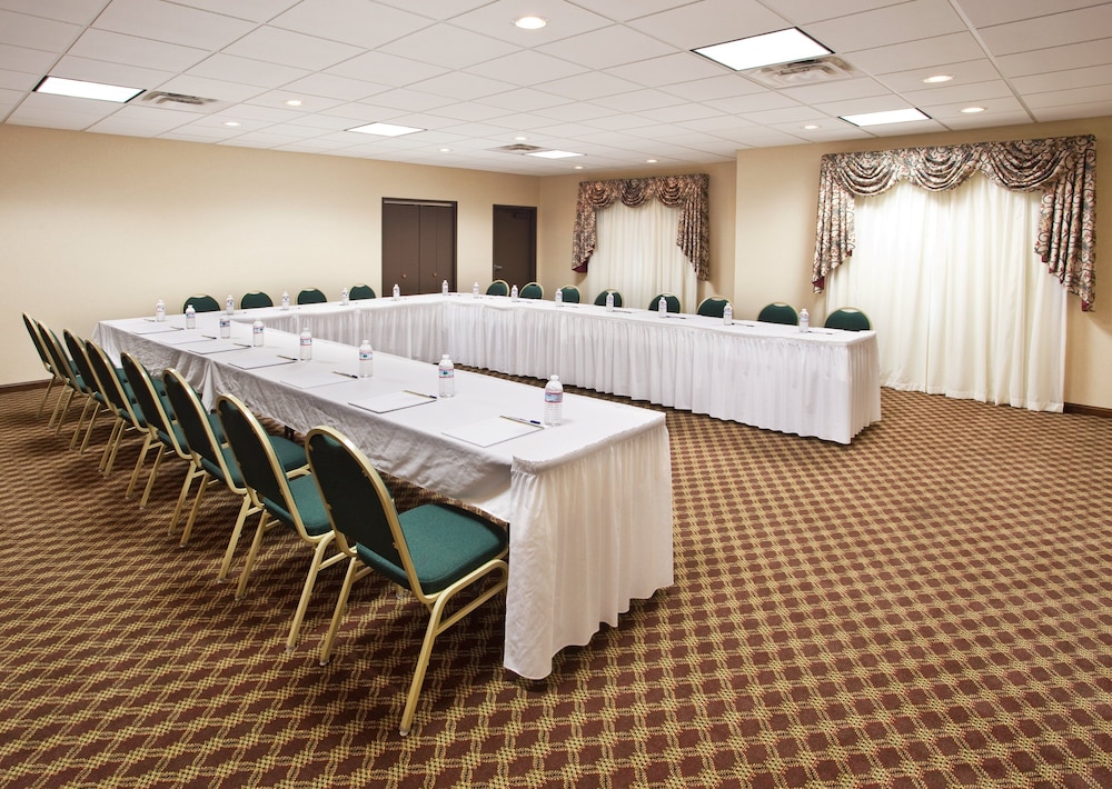 holiday inn express hotel and suites franklin oil city by ihg