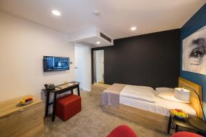 boutique hotel esplanade