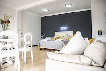 hotel cuesta de miranda