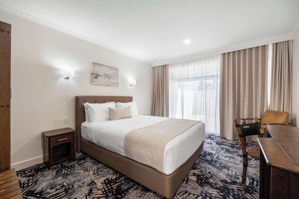 best western adelaide airport