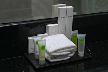 time moonstone hotel apartments