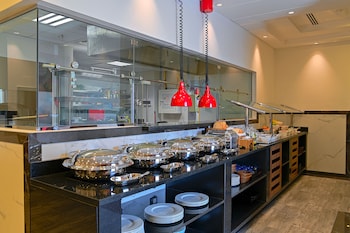 time moonstone hotel apartments