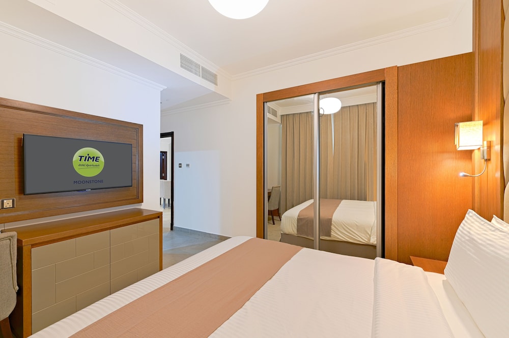 time moonstone hotel apartments