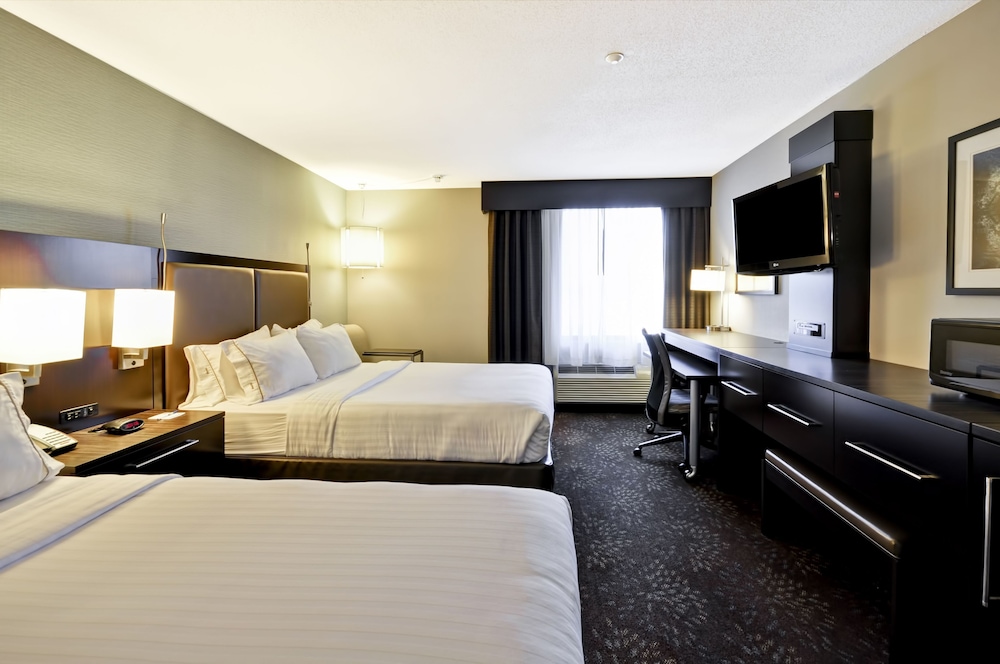 holiday inn express romulus detroit airport by ihg