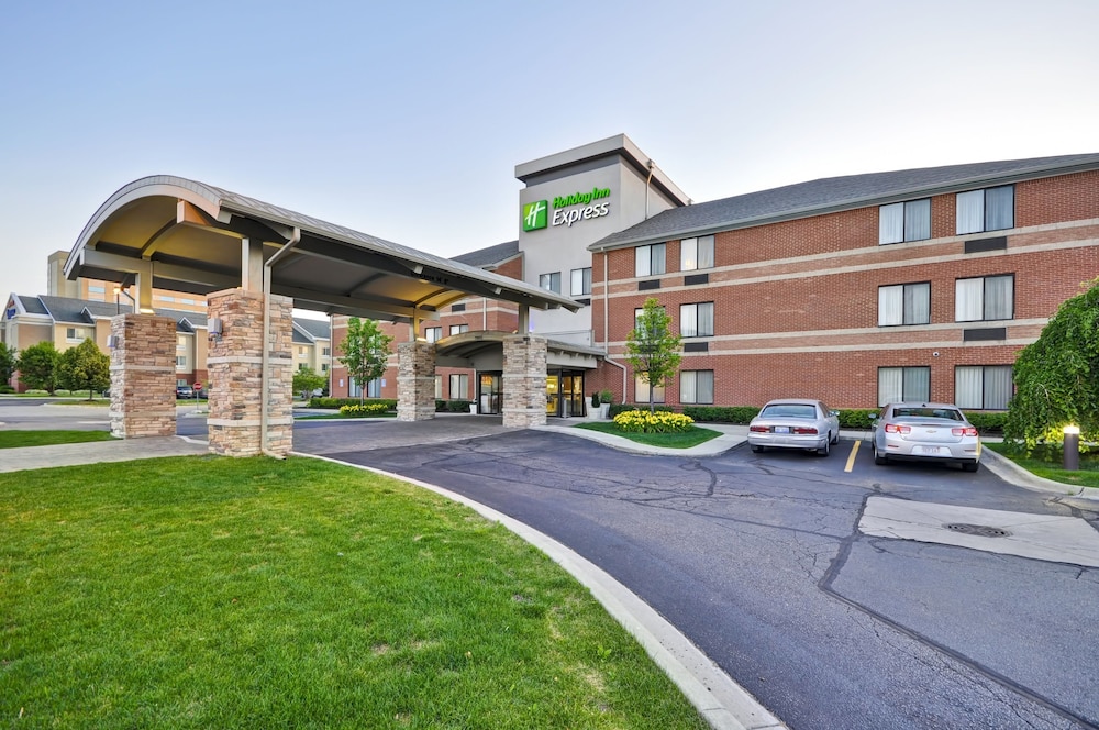 holiday inn express romulus detroit airport by ihg