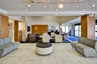 holiday inn express romulus detroit airport by ihg