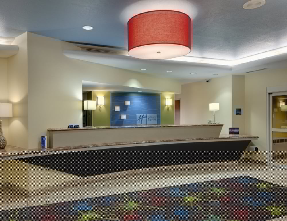 holiday inn express hotel and suites saginaw by ihg