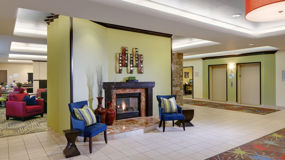 holiday inn express hotel and suites saginaw by ihg