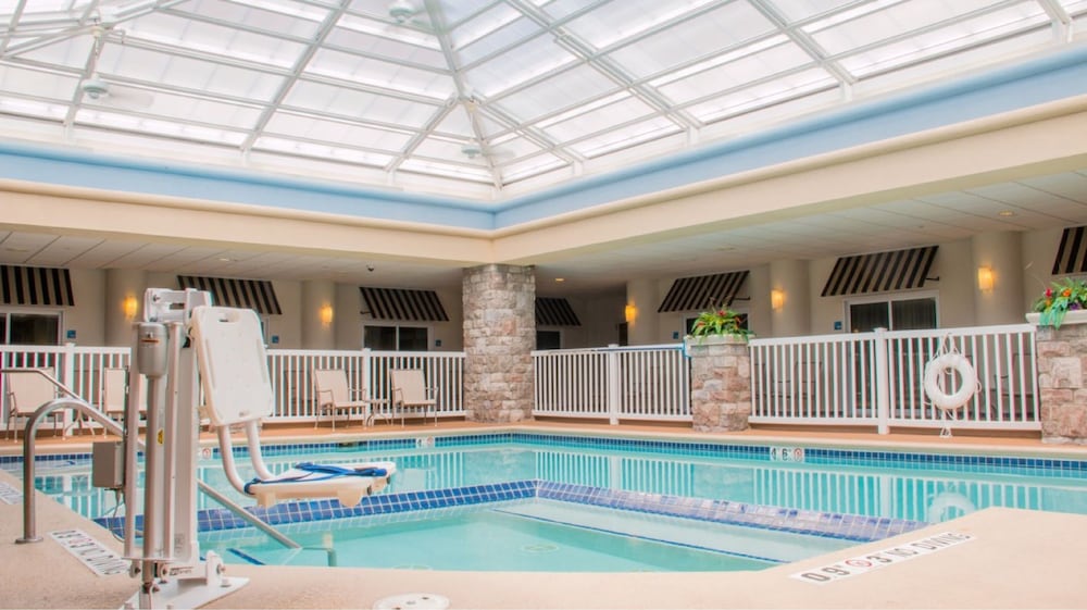 holiday inn express hotel and suites saginaw by ihg