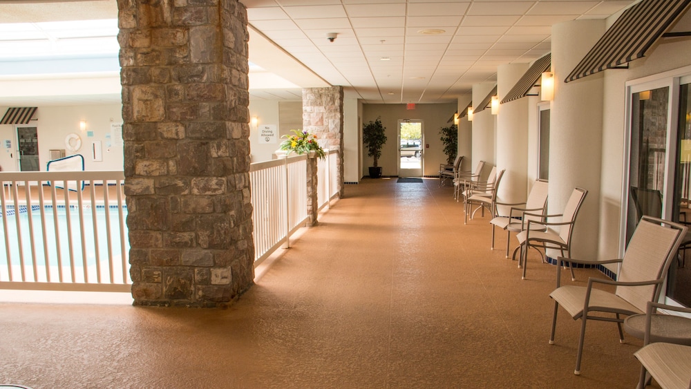 holiday inn express hotel and suites saginaw by ihg