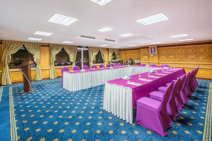crowne plaza resort salalah by ihg