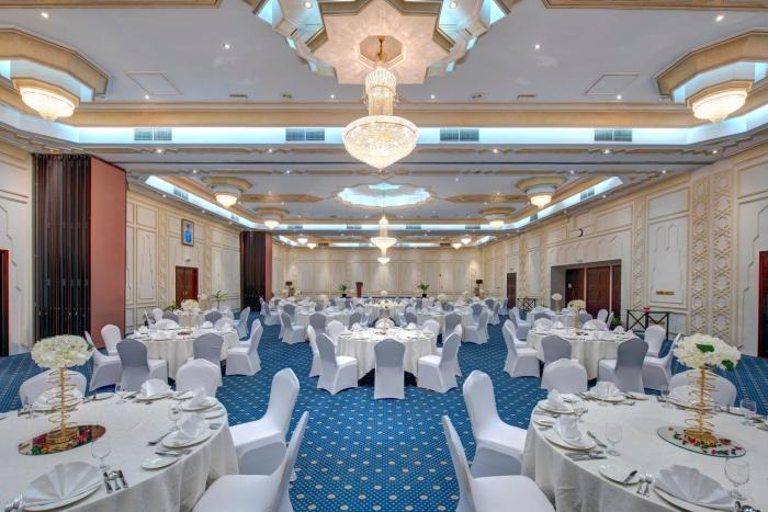 crowne plaza resort salalah by ihg