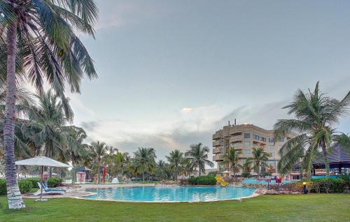 crowne plaza resort salalah by ihg