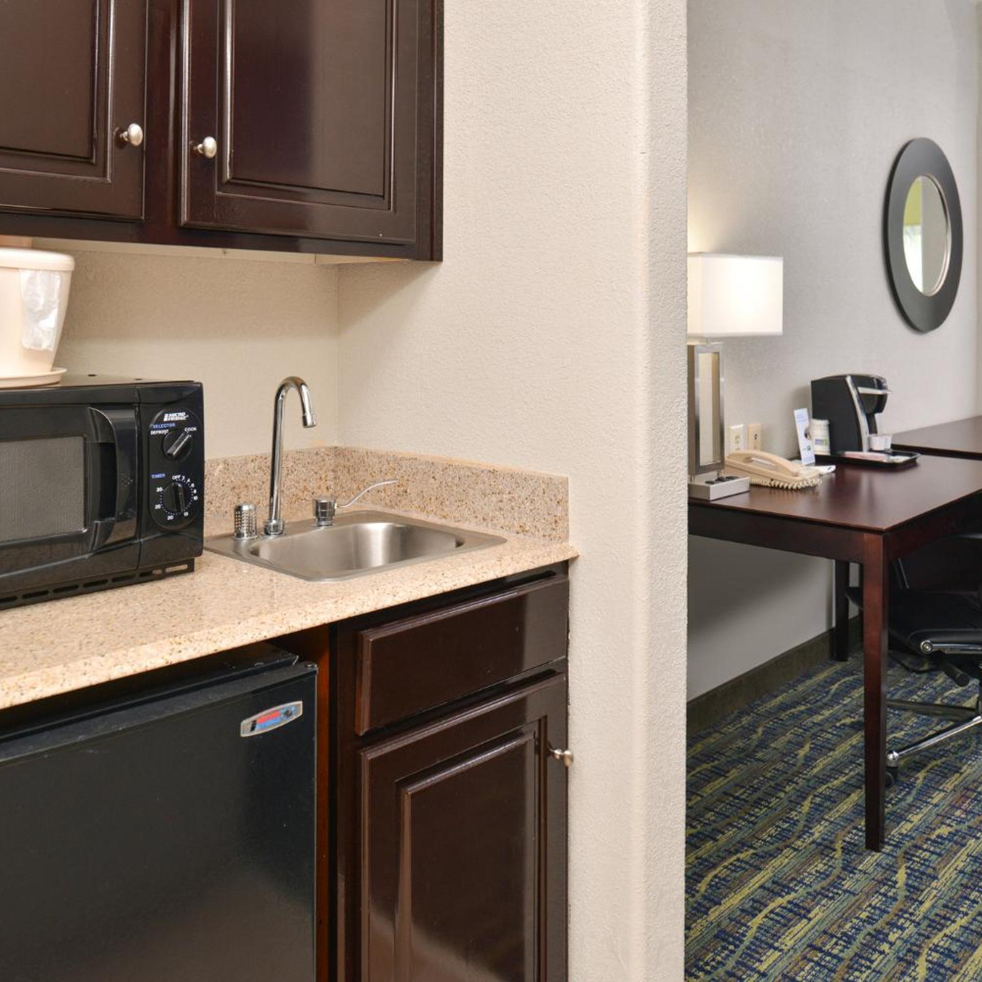 holiday inn express hotel and suites san antonio by ihg
