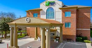 holiday inn express hotel and suites san antonio by ihg