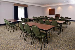 holiday inn express hotel and suites san antonio by ihg