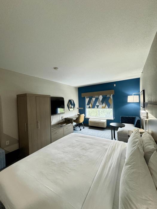 holiday inn express hotel and suites san antonio by ihg
