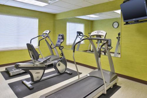 holiday inn express hotel and suites san antonio by ihg
