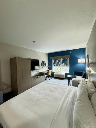 holiday inn express hotel and suites san antonio by ihg