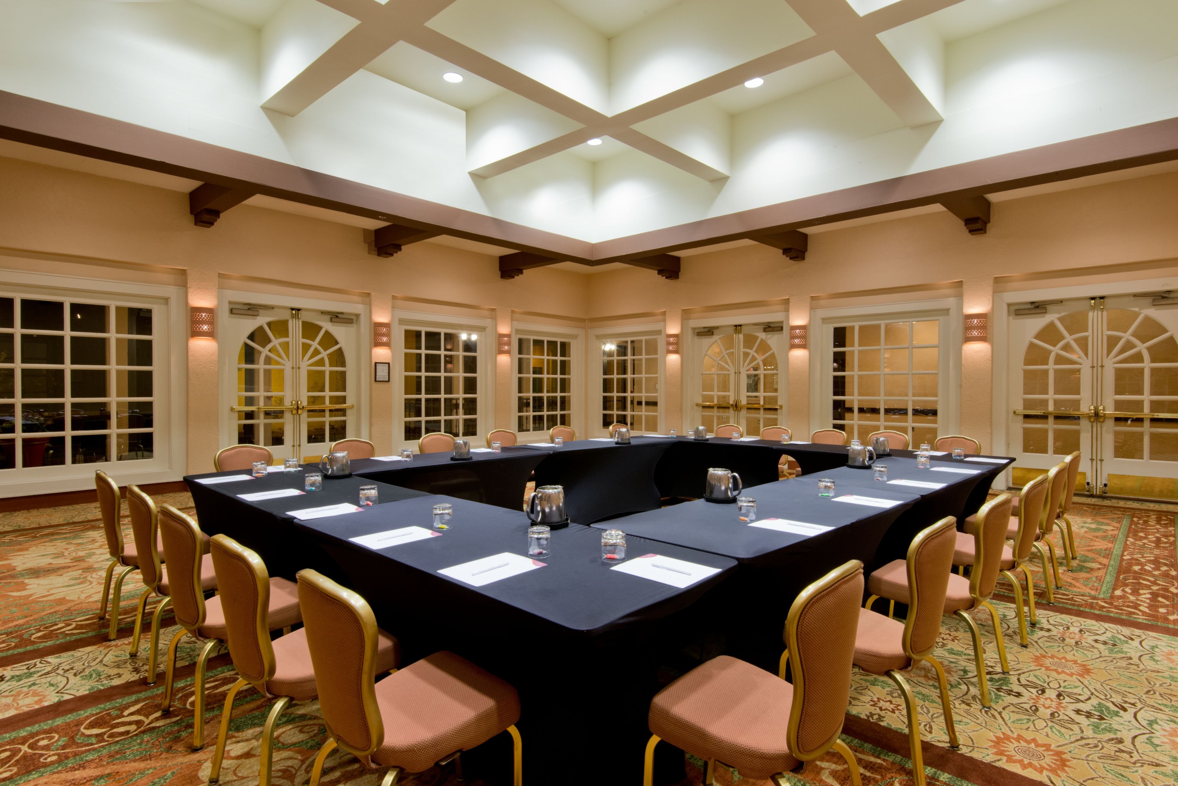 crowne plaza albuquerque by ihg