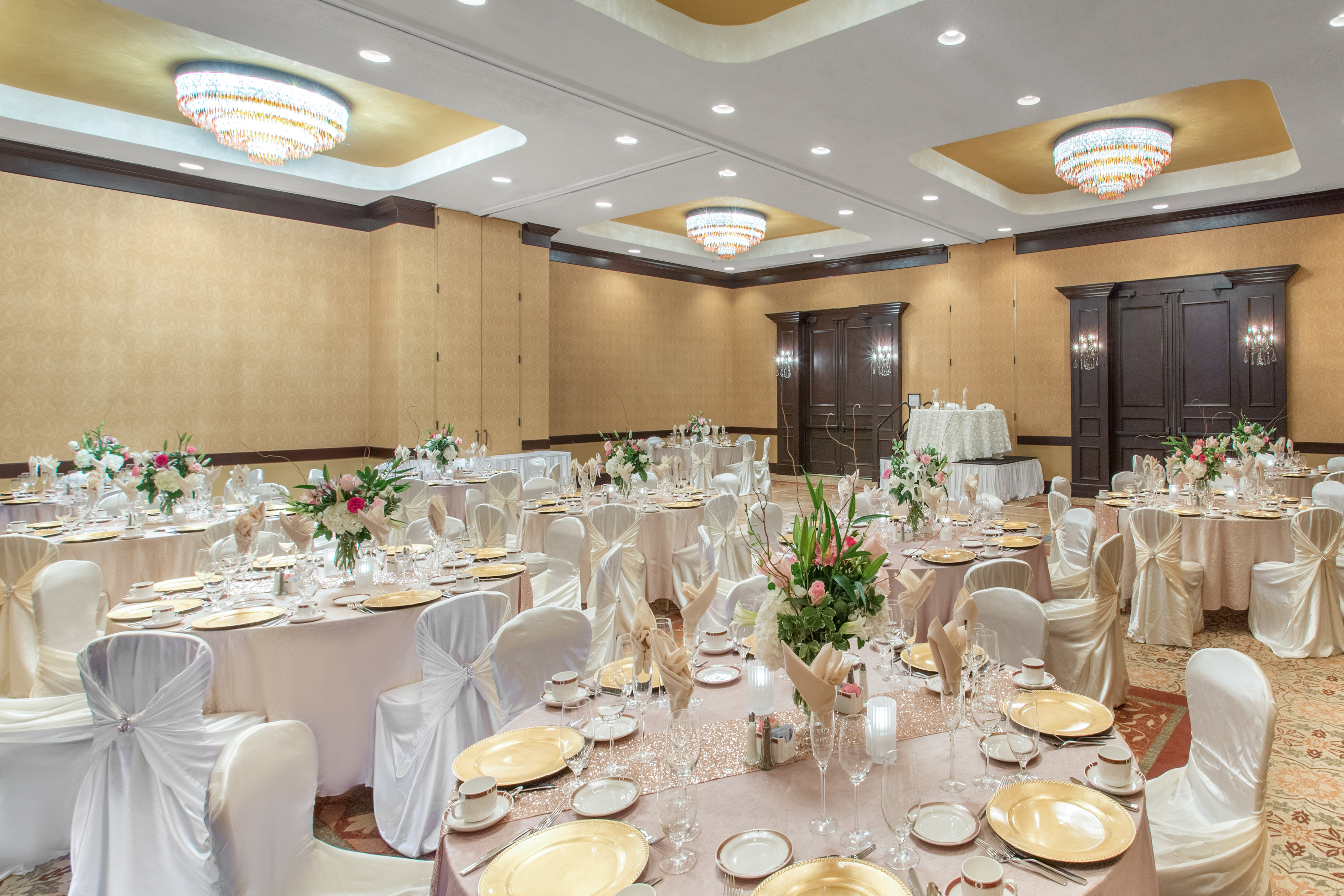 crowne plaza albuquerque by ihg