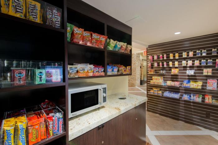 crowne plaza albuquerque by ihg
