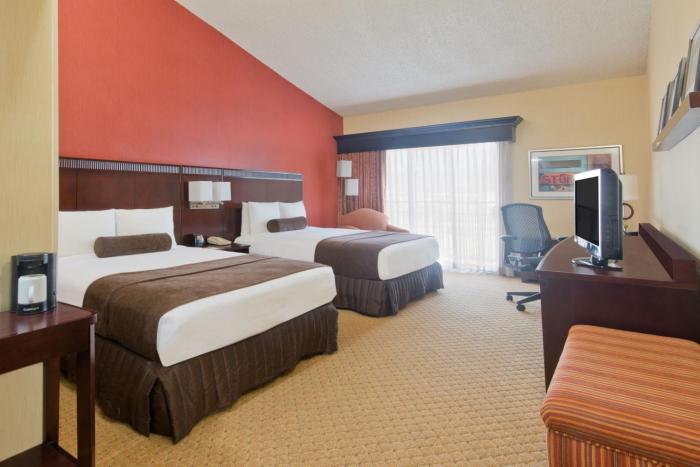 crowne plaza albuquerque by ihg