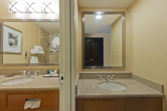 crowne plaza albuquerque by ihg