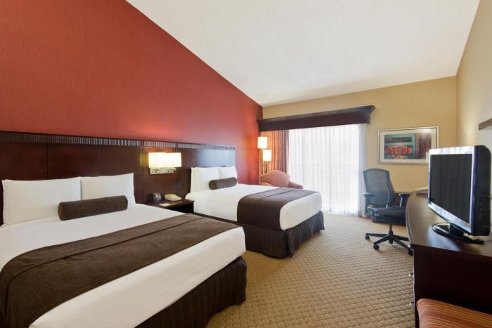 crowne plaza albuquerque by ihg