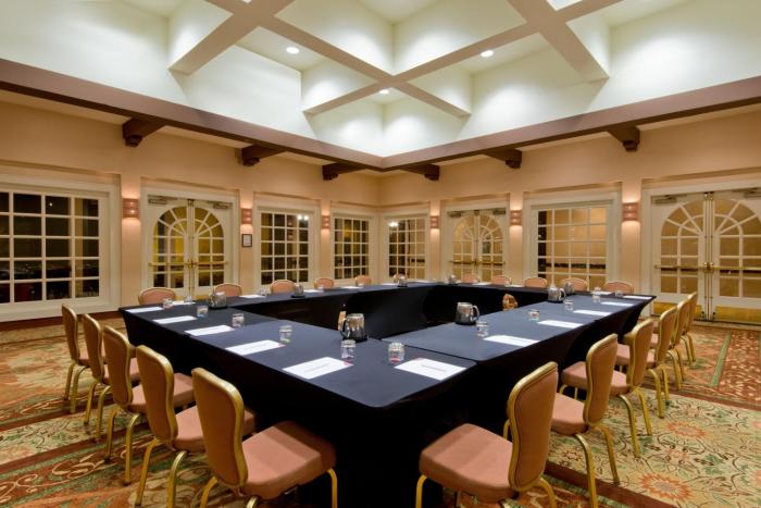 crowne plaza albuquerque by ihg
