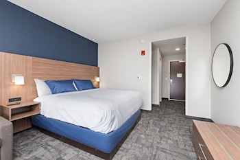 holiday inn express kansas city north parkville an ihg hotel