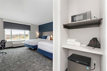 holiday inn express kansas city north parkville an ihg hotel