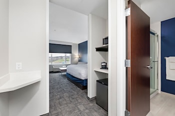 holiday inn express kansas city north parkville an ihg hotel