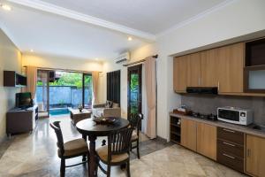 The Club Villas,Near Seminyak Square,4 star