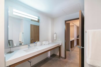 courtyard by marriott mexicali