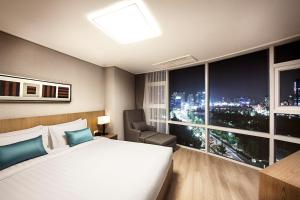 fraser place central seoul