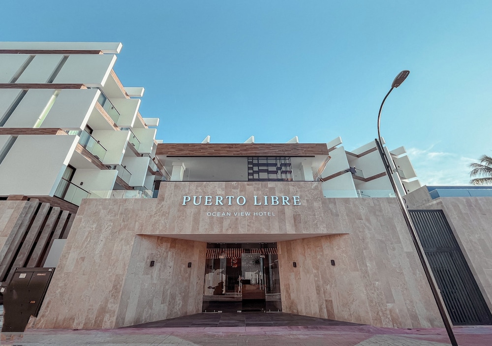 hotel puerto libre