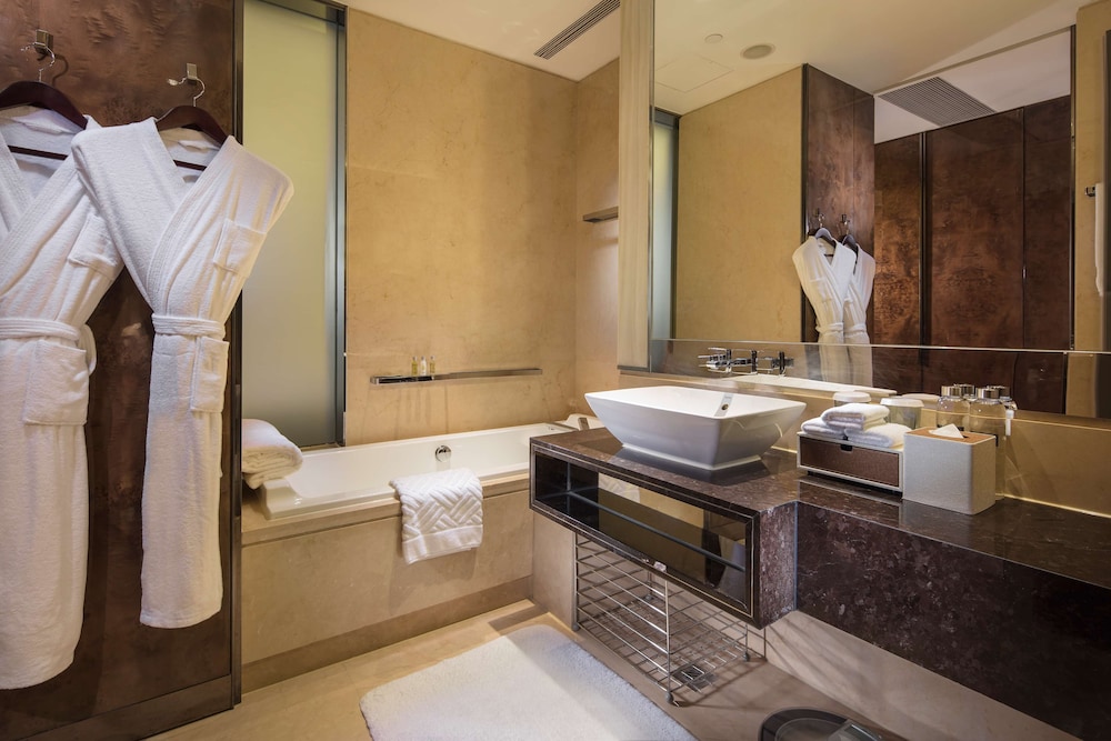 hilton guangzhou tianhe