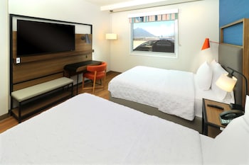 tru by hilton monterrey fundidora