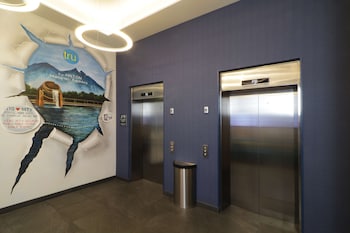 tru by hilton monterrey fundidora