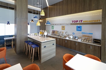 tru by hilton monterrey fundidora