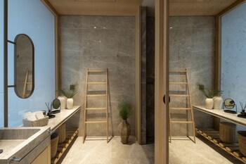 inemare hotel