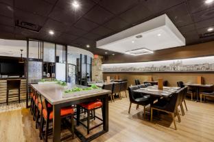 c hotel by carmens bw premier collection