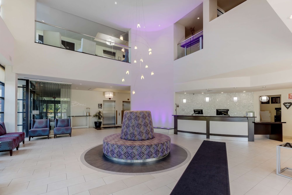 c hotel by carmens bw premier collection