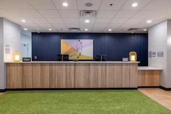 Spark By Hilton Hammond,Bogalusa>>Baton Rouge,3 star