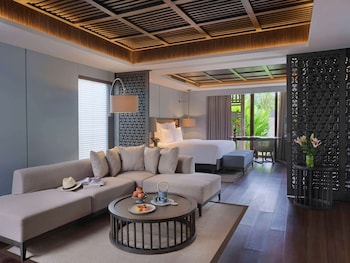 pullman lombok mandalika beach resort