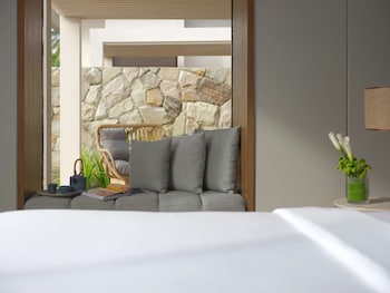 pullman lombok mandalika beach resort