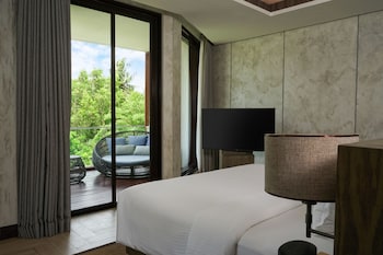 pullman lombok mandalika beach resort